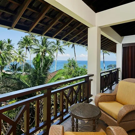 Sheraton Senggigi Beach Resort Mangsit Exterior photo